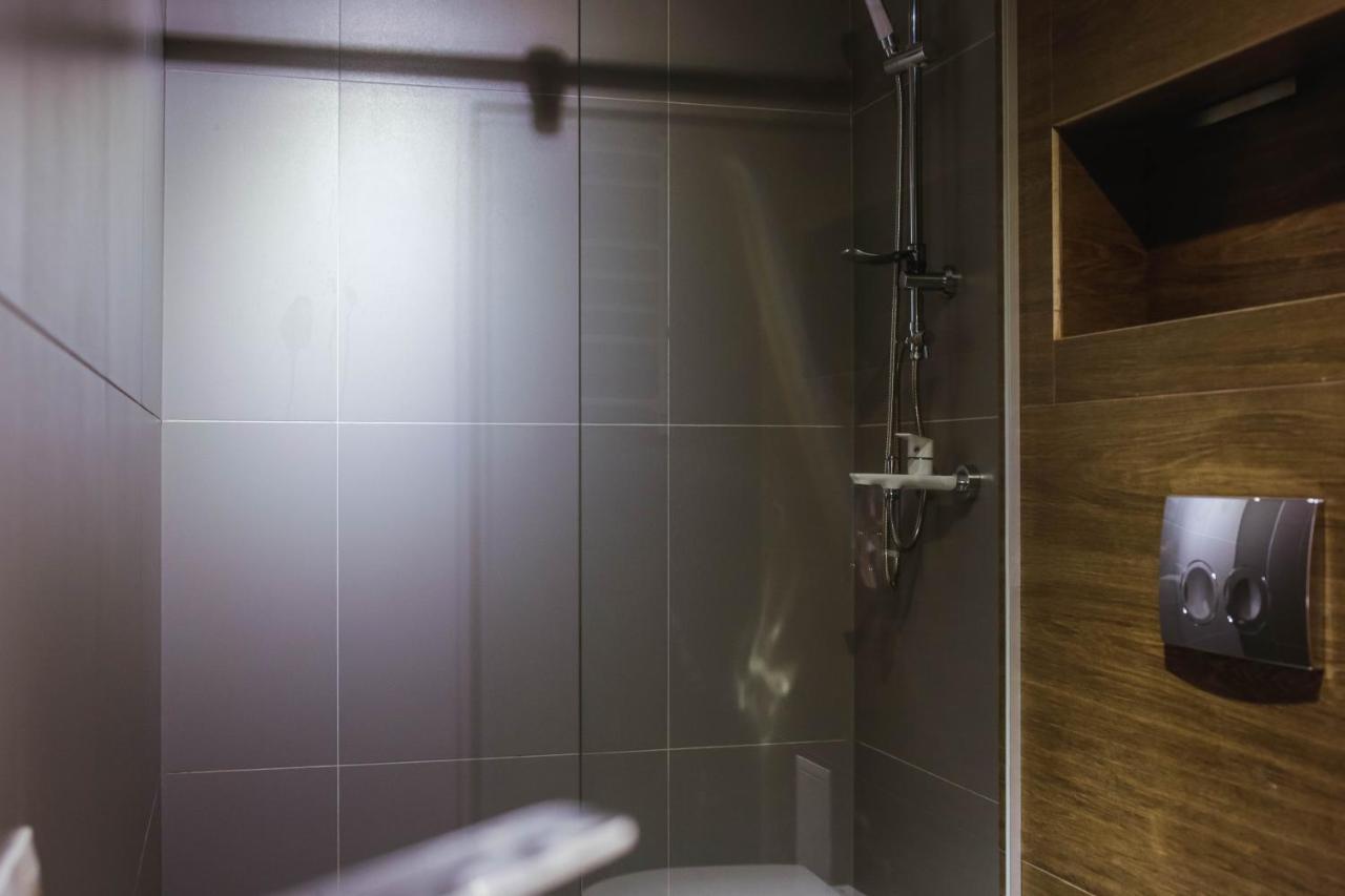 Freedom Polotsk Apartment ภายนอก รูปภาพ