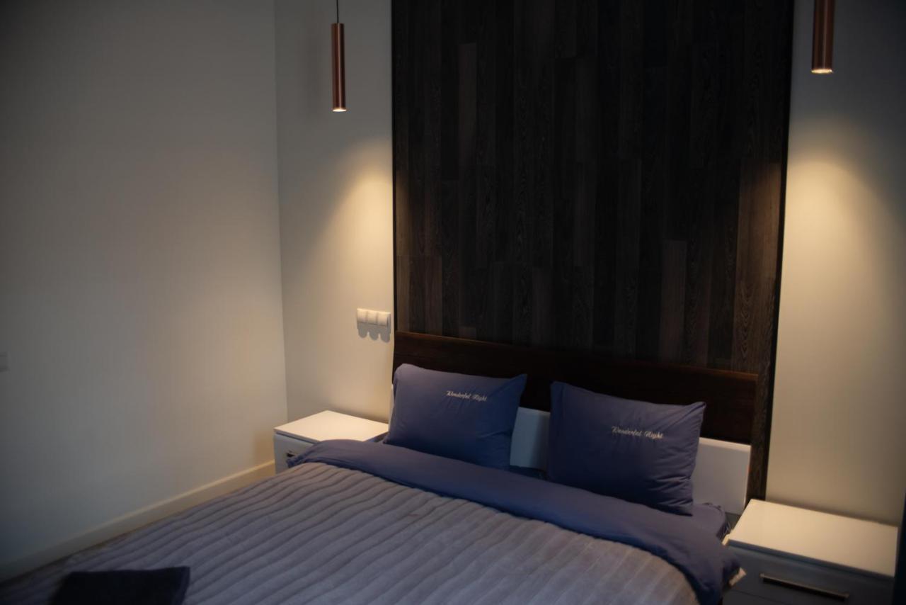 Freedom Polotsk Apartment ภายนอก รูปภาพ